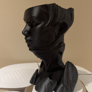 Vaza "Futuristinė mergina"