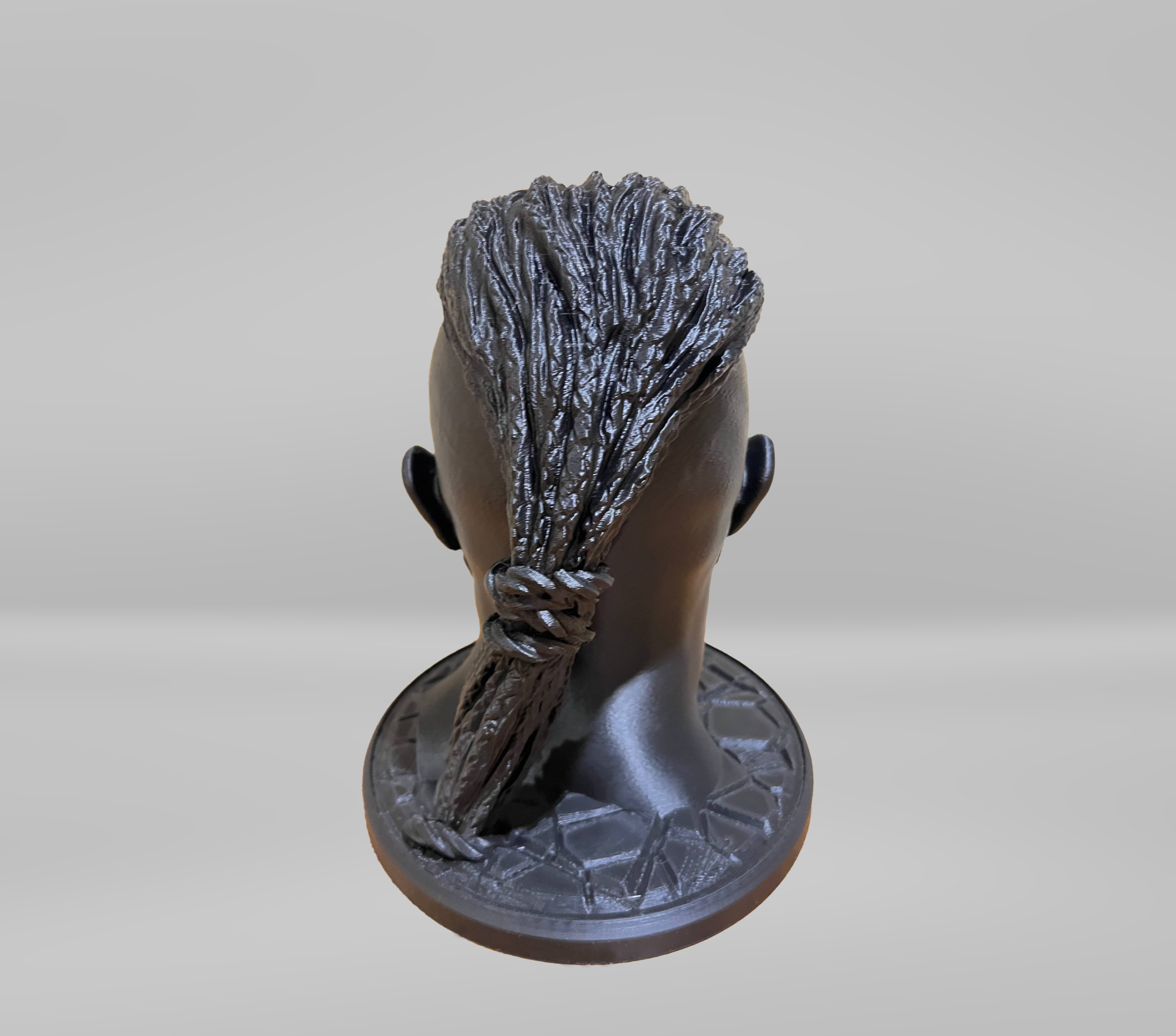 Ausinių stovas "Vikingas" Juodas - Image 4